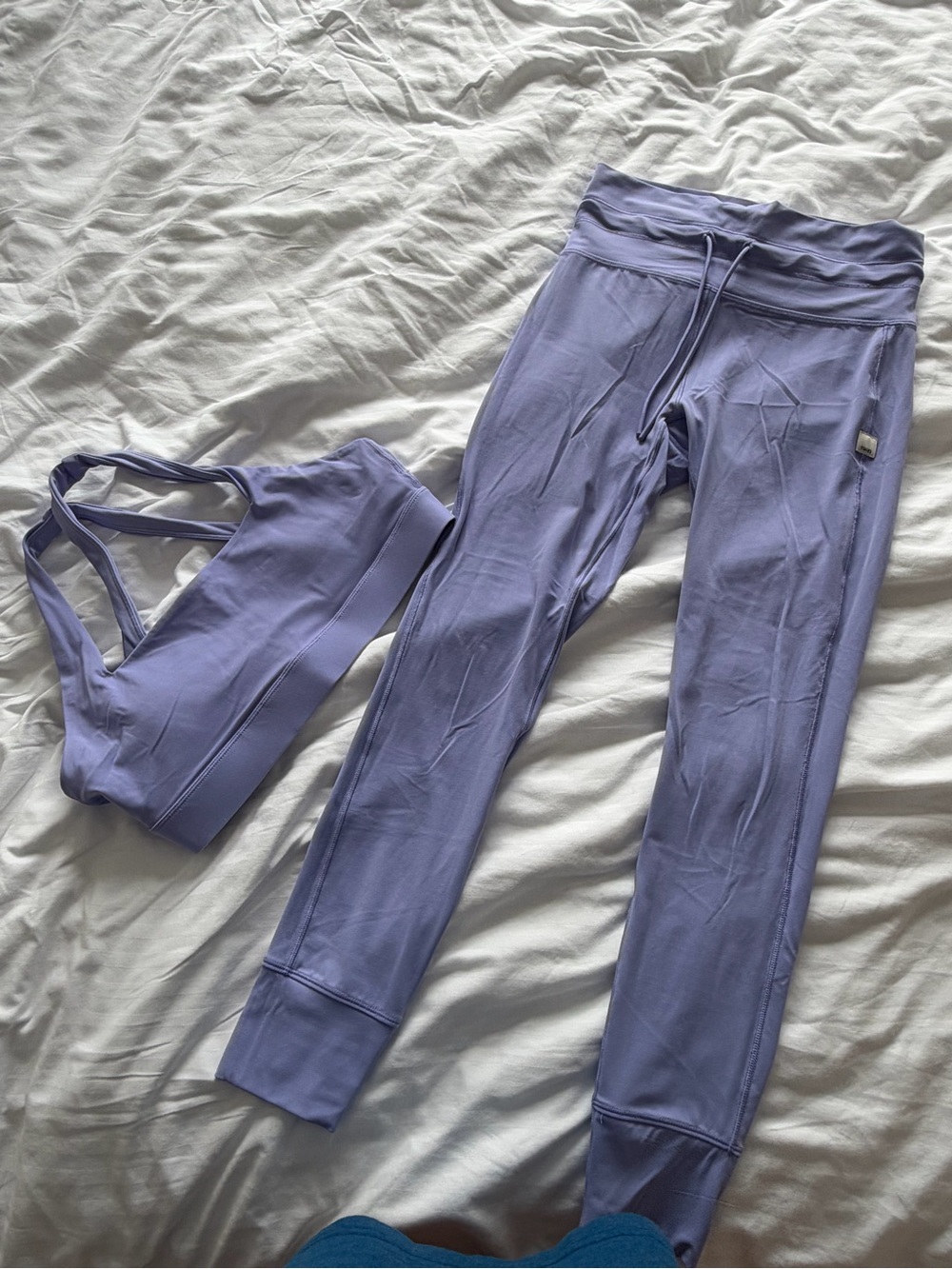 VUORI leggings & bra set